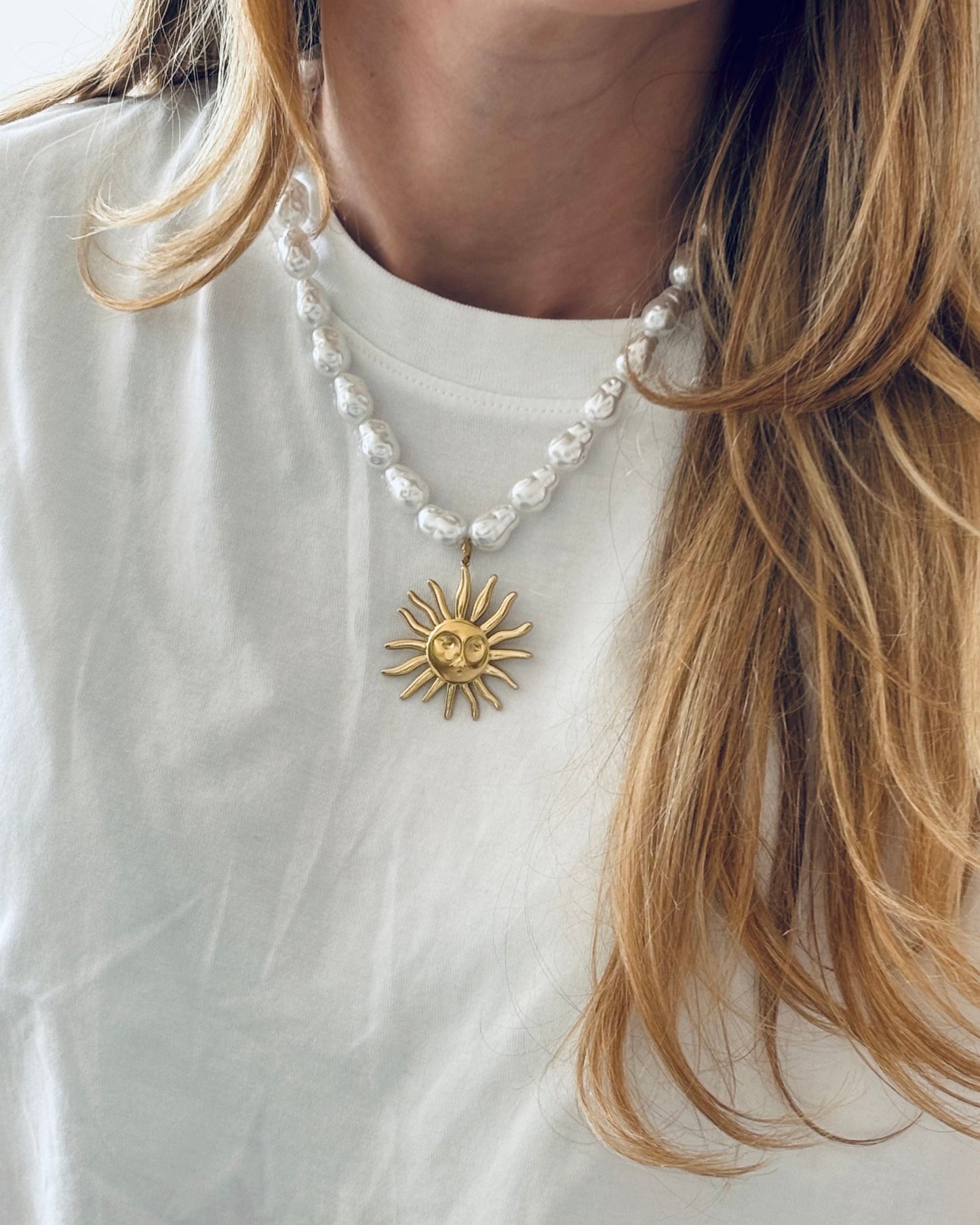 Collier Elios